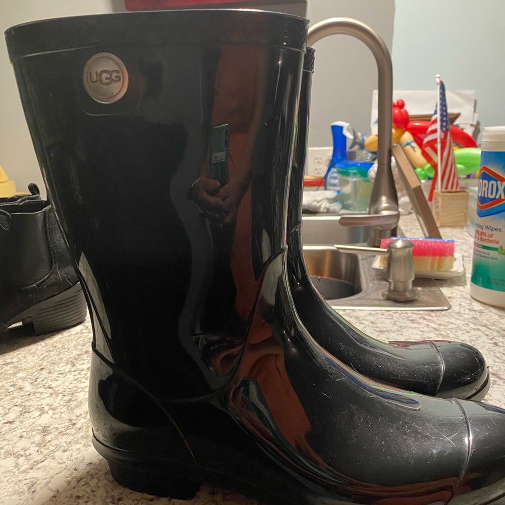 Black Ugg Rain boots